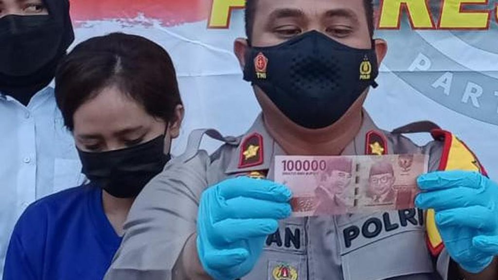 Wanita Cantik Ini Dijebloskan ke Penjara Gegara Kacang Pancang Harga Rp 4000