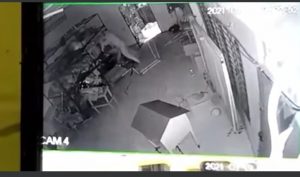 Maling Kotak Infak, Nyaris Bunuh Pengurus BKM Baiturrahman di Kwala Begumit