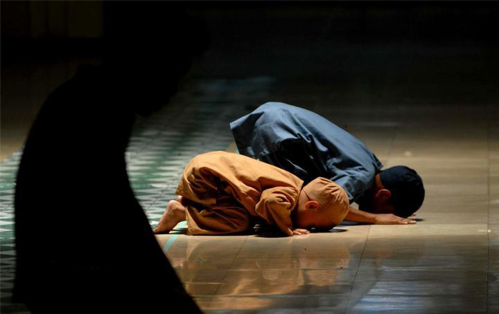 sujud1