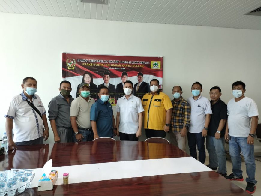 Pererat Silaturahmi, Wartawan dan Fraksi Golkar DPRD Medan Diskusi Pembangunan