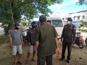 Bandel, Tak Pakai Jilbab dan Kenakan Celana Pendek Akan di-Ta’zir