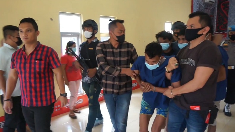 Pencuri Kotak Amal di Labusel Ditangkap, Satu Terpaksa Ditembak