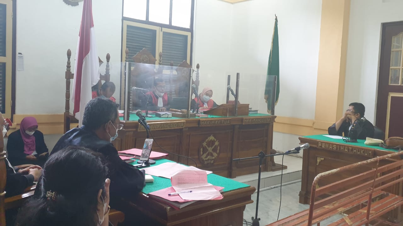 Sidang kurir 4 Kg sabu