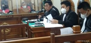 Terdakwa Akui Dijemput Paksa, Diintimidasi Disuruh Bayar Rp 5 Miliar