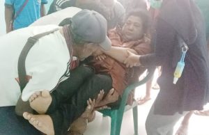 Belum Bayar Uang Sekolah Anak Tak Boleh Ujian, Kepala Sekolah Bersimbah Darah Ditikam Wali Murid