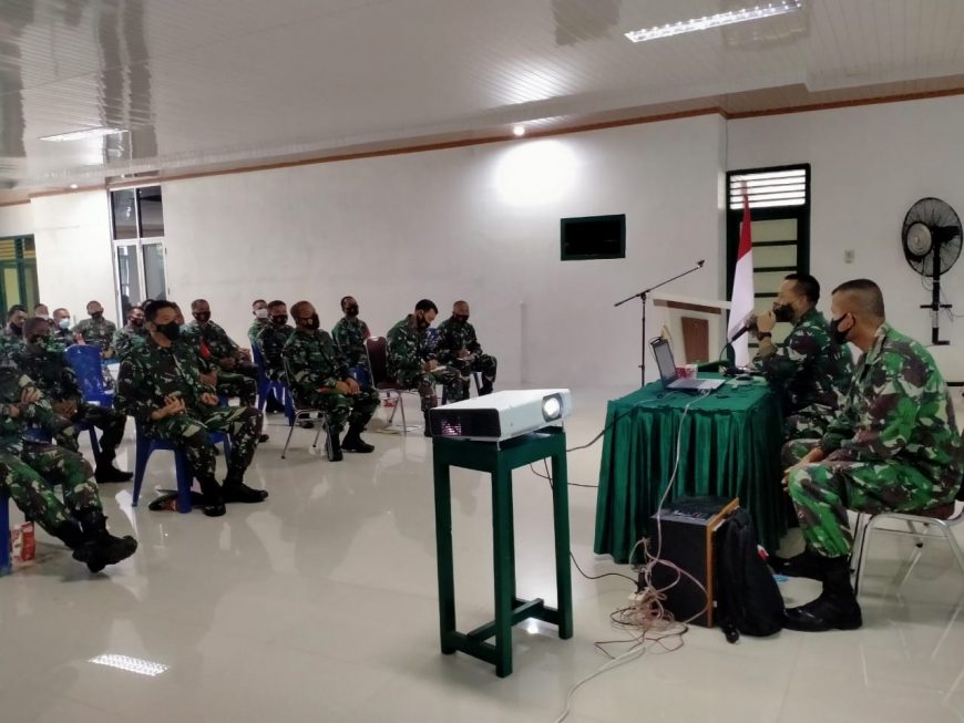 Dandim 0311/Pessel Berikan Jam Komandan