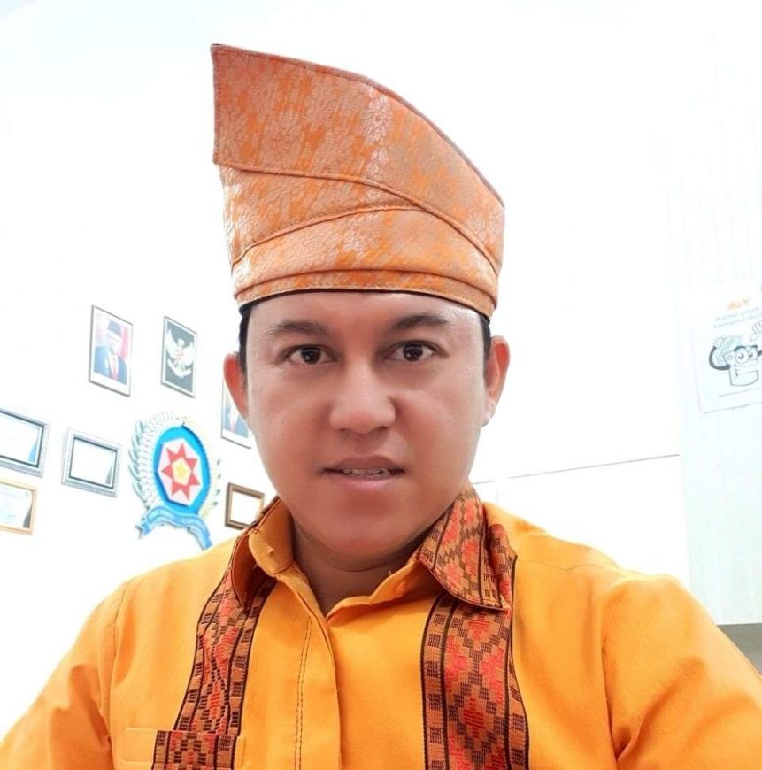 Dr Redyanto SH MH