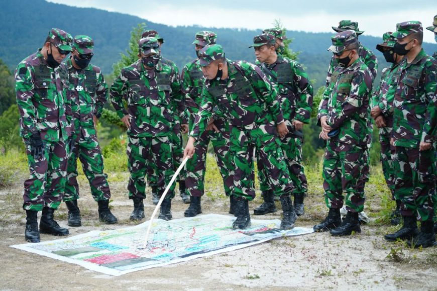 Kasdam I/BB Dampingi Dankodiklatad Tinjau Medan Latihan YTP Yonif R 100/PS 3 Lat