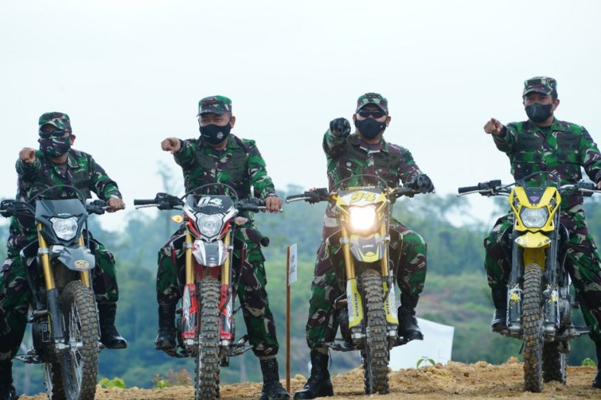 Kasdam I/BB Dampingi Dankodiklatad Tinjau Medan Latihan YTP Yonif R 100/PS 4 Latihannn