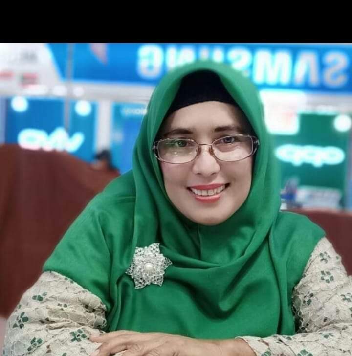 Gagal Raih Emas di PON XX, Hj Dahliana Diminta Segera Mundur