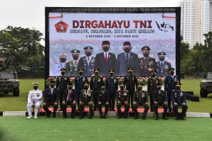 Danlantamal I Hadiri Peringatan HUT TNI ke 76 di Kodam I BB