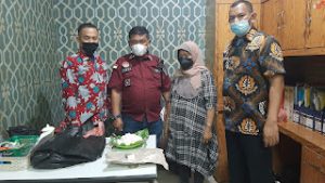Ibu Ini Katanya Diupah Rp 250 Ribu, Bungkusan Nasi Ada Sabu Ketangkap Petugas Wasrik