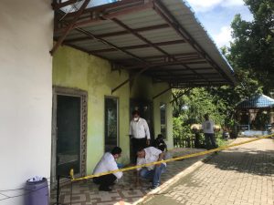 Duar…! Kantor Desa Selemak Dibom Molotov