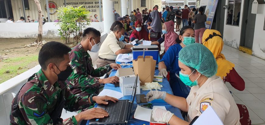 Pejabat Diskesal Tinjau Fasilitas Pendukung Serbuan dan Vaksin Rutin Lantamal I