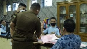 Berkas Korupsi Dana BOS SMA 8 Masuki Tahap II ke JPU