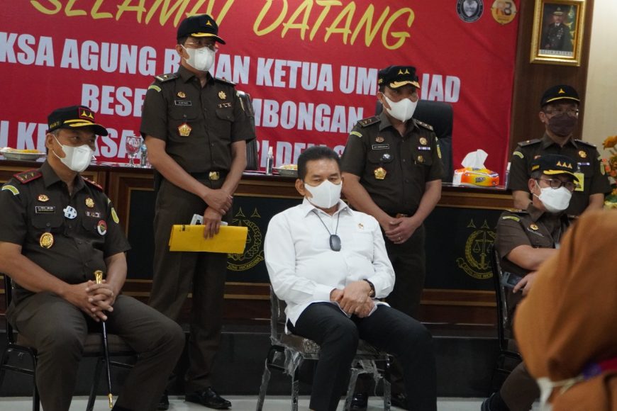Jaksa Agung: Berantas Habis Mafia Tanah dan Mafia Pelabuhan!