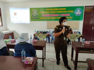 Luhkum Penkum Kejati Sumut di SMA N 1 Stabat Langkat