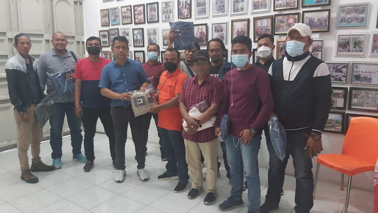 Pewarta 1