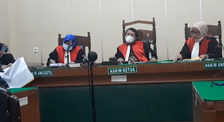 Sidang Anang