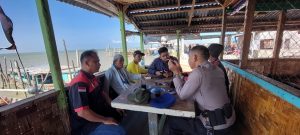 Nelayan Jaring Halus Keluhkan Pencari Kerang Tank Cakar