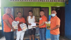 Belum Sembuh, Ketua Pewarta Kembali Berikan Santunan Pada Iswandi