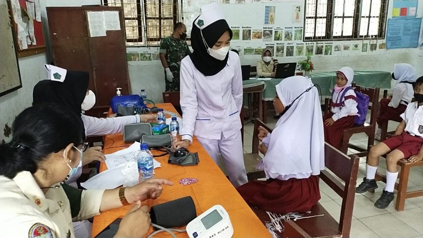 Mendampingi Kapoldasu dan Pangdam l/BB, Kapolresta Deliserdang Zoom Meeting dengan Kapolri Terkait Vaksinasi Serentak 4 IMG 20220209 WA0051