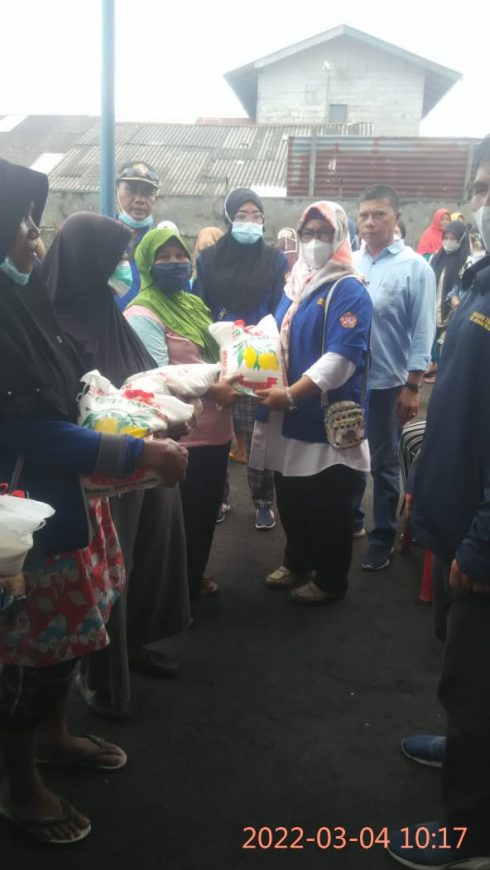 Jumat Berkah, Karang Taruna Belawan Bagikan Sembako 2 IMG 20220305 WA0136