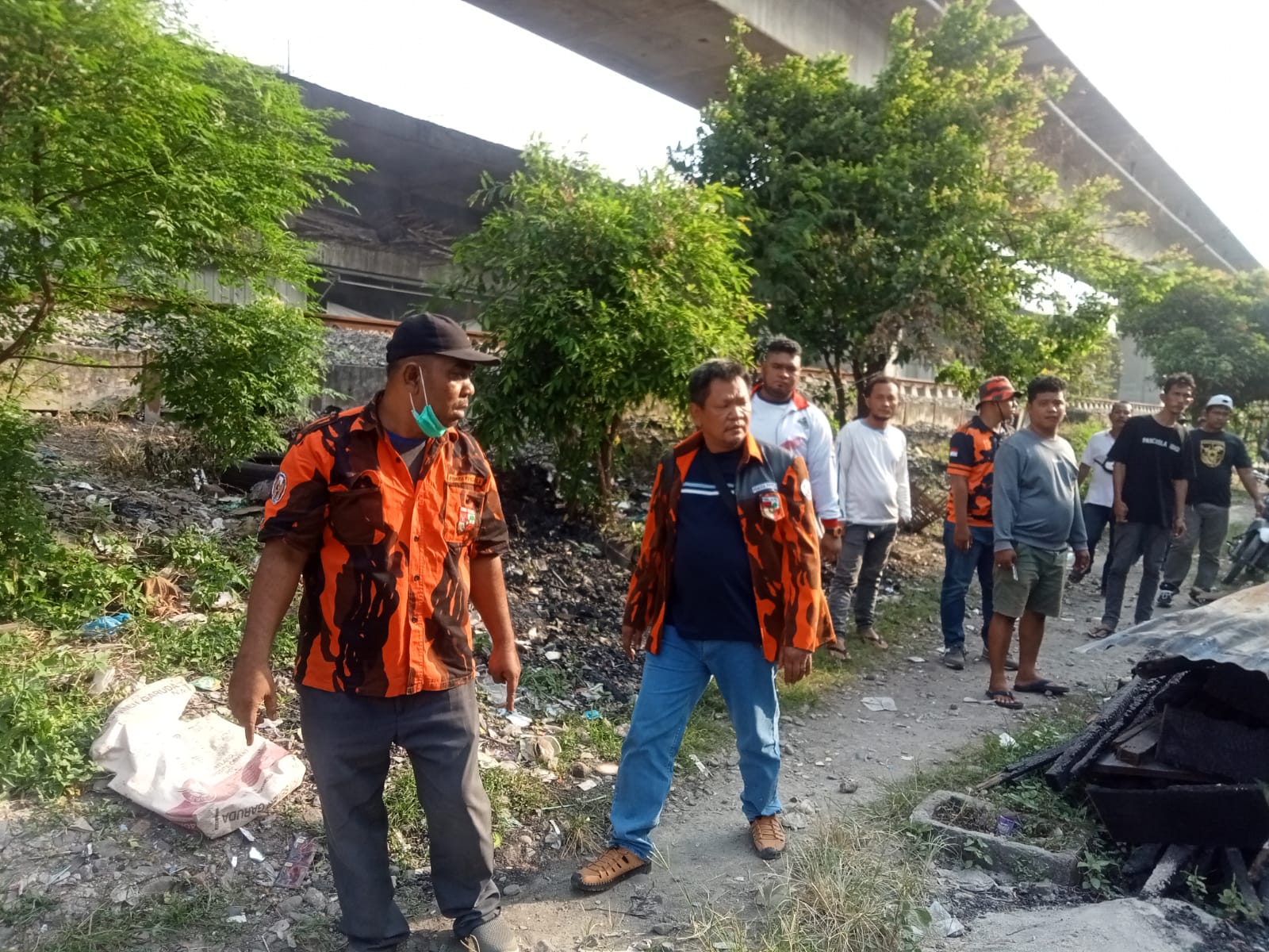 1 131
