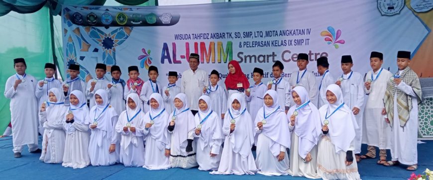 WISUDA