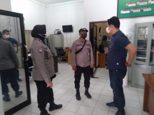 Polrestabes Medan Ajak Warga di Jalan Bawean Medan Timur Tetap Patuhi Prokes