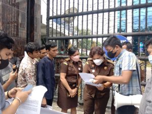 Aksi Mahasiswa Meminta Kejati Sumut Mengusut Dugaan Penyimpangan di PT Sarana Agro Nusantara 2 Aksi 1 1