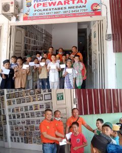 Jumat Barokah, Ketua Pewarta Santuni Anak-anak dan Yatim