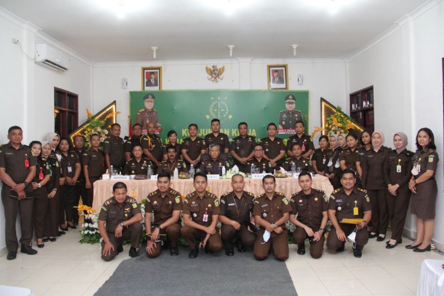 Ini Pesan Kajatisu kepada Jaksa, Pegawai dan Honorer Kejari Batubara