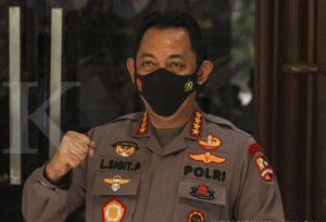 Sejarah Baru, Kapolri Naikkan Pangkat Dua PNS Setara Brigjen