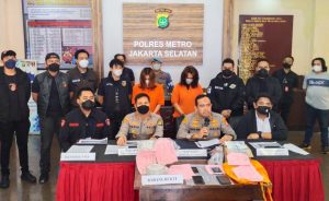 Mahsiswi Tewas Disuntik Silikon, Dua Bencong Jadi Tersangka