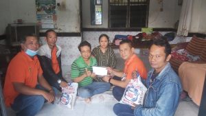 Wartawan Korban Lakalantas Dibesuk dan Dibantu Ketua Pewarta