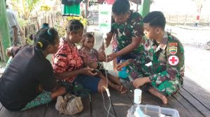 Alami Kejang, Satgas Pamtas Yonif 126/KC Sigap Obati Alin