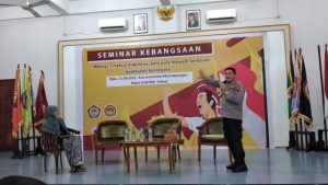 Sat Binmas Polrestabes Medan Turut Hadir Dalam Acara Seminar Kebangsaan di Universitas Dharmawangsa