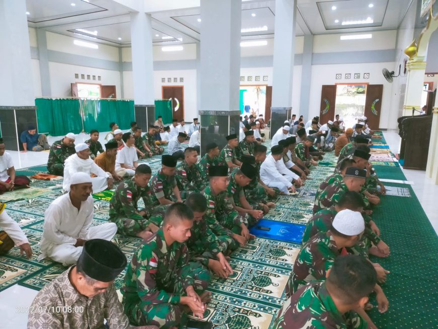 Idul Adha 1443 H, Satgas Kodim Maluku Batalyon Arhanud 11/WBY Laksanakan Sholat Idul Adha 1443 H dan Penyembelihan Hewan Qurban
