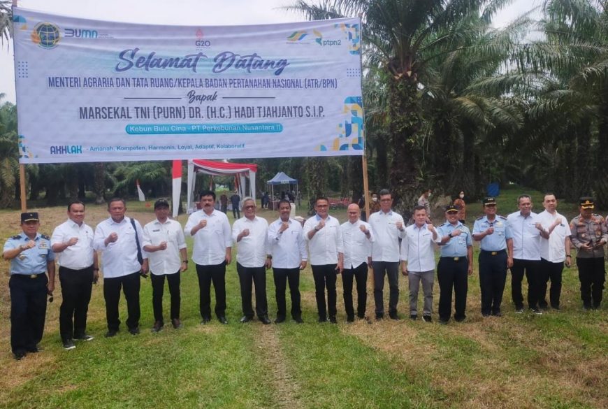 Menteri ATR/BPN Tinjau Lahan Pembangunan Lanud TNI AU Soewondo di Hamparan Perak