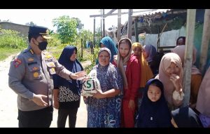 HUT Bhayangkara Ke-76, Kombes Pol Ikhwan Lubis Ingatkan Warga Kampung Parit Busuk Sampali Jangan Pakai Narkoba