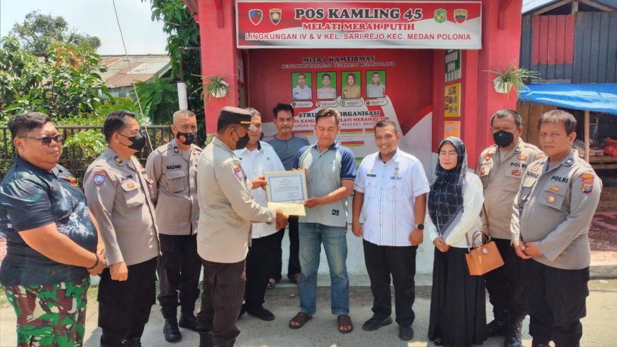 Poskamling Tuntungan dan Poskamling Polonia Terima Penghargaan dari Polrestabes Medan
