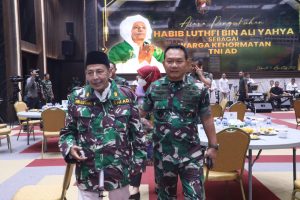 Kasad Kukuhkan Habib Luthfi Bin Ali Yahya sebagai Warga Kehormatan Angkatan Darat 2 AD