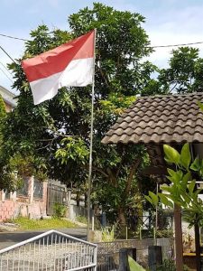 Jelang HUT RI Ke-77, Puluhan Tiang Dan Bendera Merah Putih Hilang