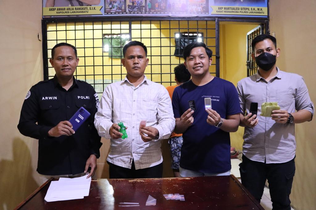 3e30cc4d 7a5b 4dc8 971a 05ffe7615c1a