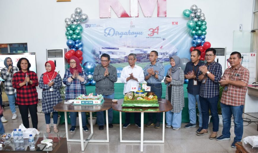 d3c2a216 3a27 43dc 862a 51b1fb7d1abc