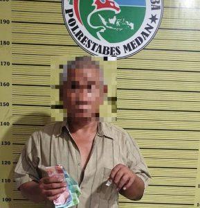 Satres Narkoba Polrestabes Medan Ciduk Seorang Kakek yang Edarkan Sabu-Sabu