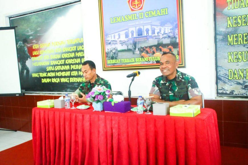 Danpusdikpal Beri Semangat dan Motivasi Ke Warga Binaan Saat Kunjungi Lemasmil II Cimahi