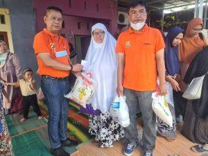Ketua Pewarta Melayat dan Berikan Santunan ke Rumah Duka Almarhum Redaktur BeritaSumut.com