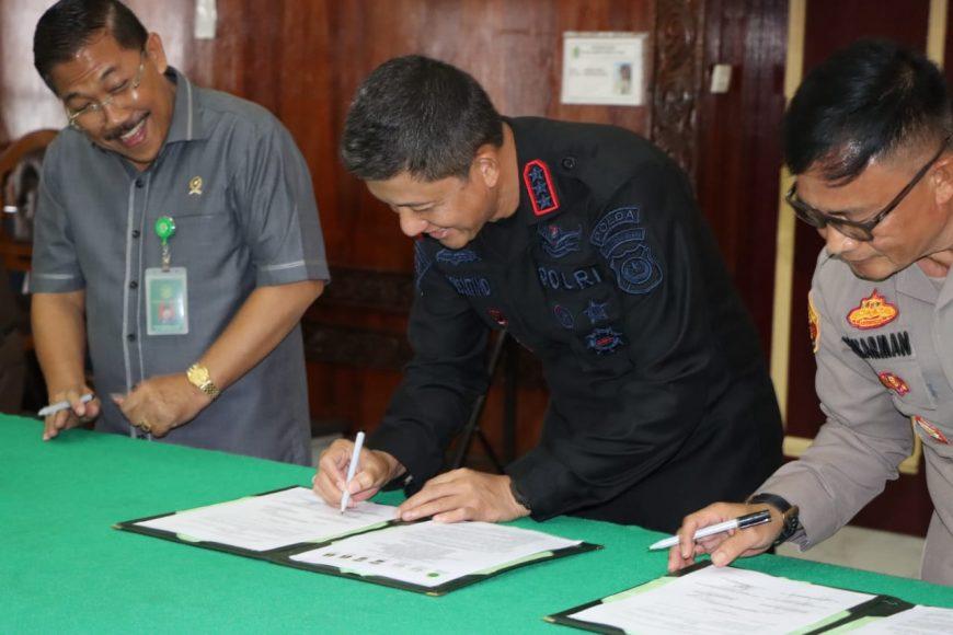 Kapolrestabes Medan Hadiri Perjanjian Kerjasama Aplikasi E-Berpadu